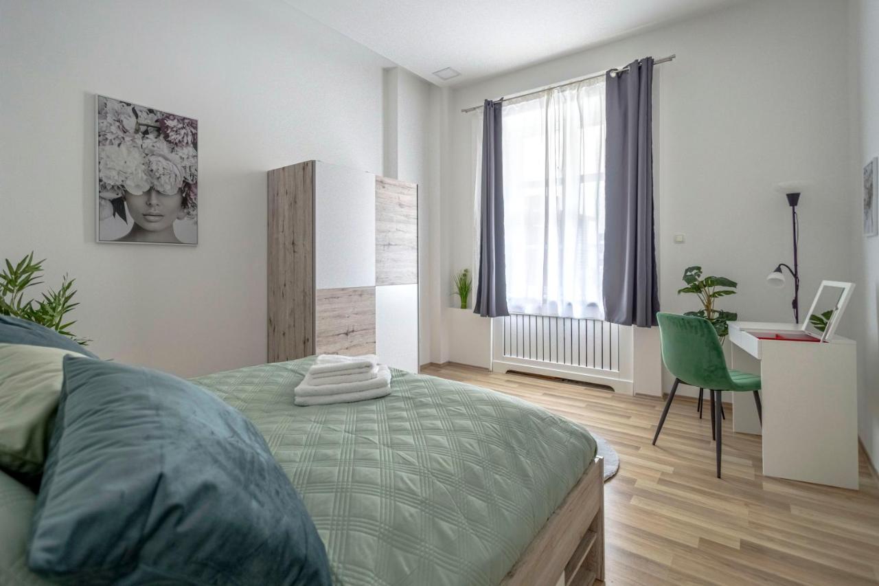 Chameleon Apartment Budapest Extérieur photo